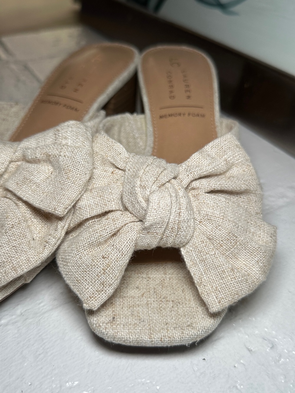LC Lauren Conrad Natural Bow Knot Slide Sandals - Picture 2 of 7